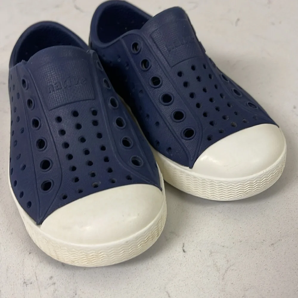 Native Jefferson Slip-on Sneakers Toddler/Little Kid Water Shoe Navy Blue Size 7